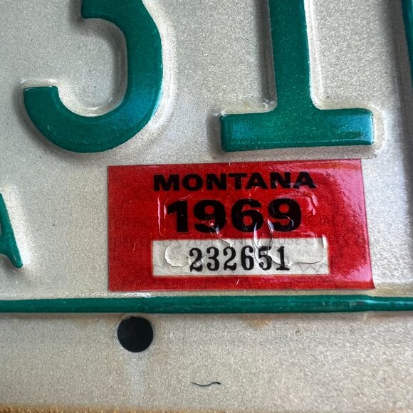 Montana License Plate 1969 Green on Cream TRUE VINTAGE - Picture 3 of 3